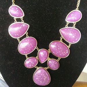 Charming Charlie bib necklace